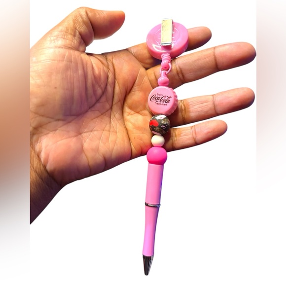 Soda with Pink and Black Beads Beaded Retractable Pen - Picture 2 of 2